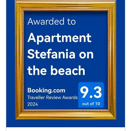 Apartment Stefania On The Beach Koromacno Exterior photo