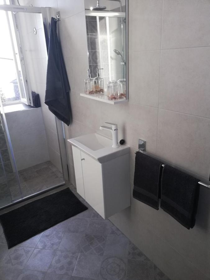 Apartment Stefania On The Beach Koromacno Exterior photo